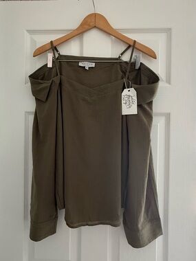 Hayden Olive Green Off-Shoulder Long Sleeve Blouse Top M NWT